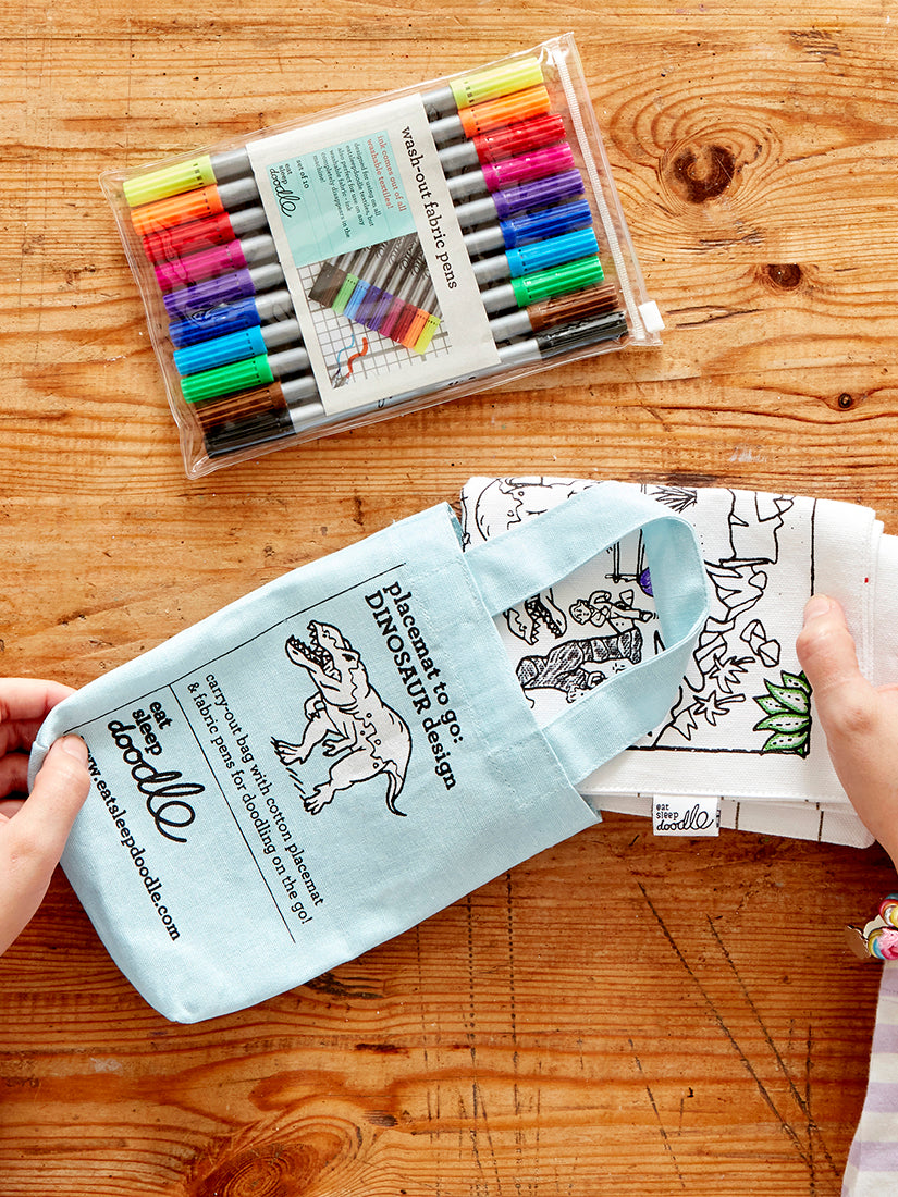 【キッズ】《Eatsleepdoodle》PLACEMAT "to go"　dinosaur