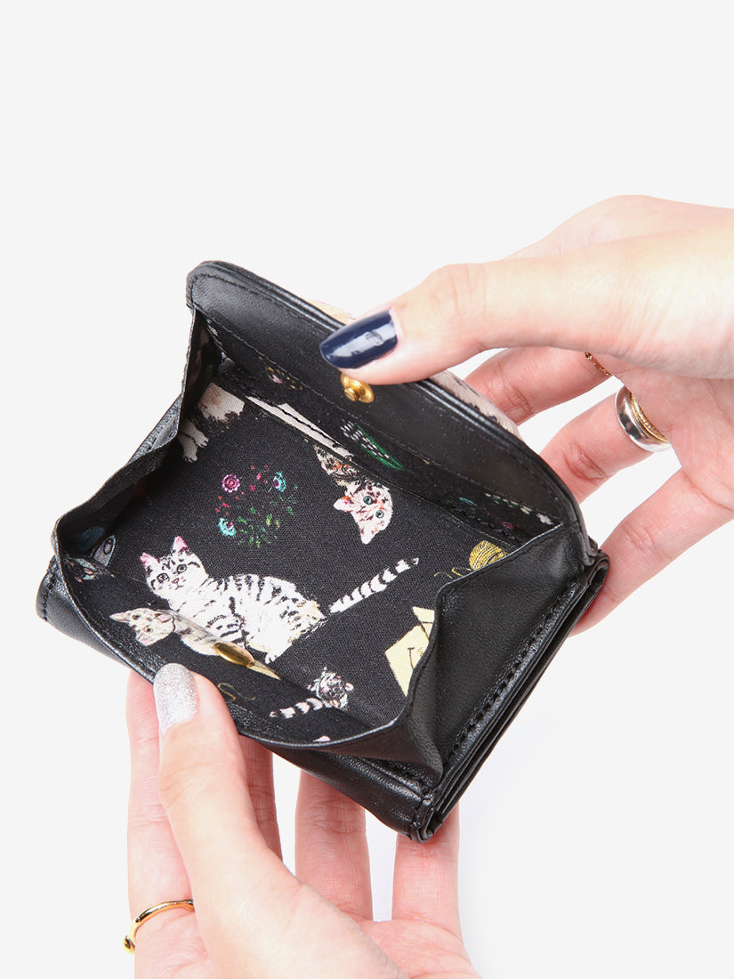 Tuxedo cat wallet（Metallic Black）