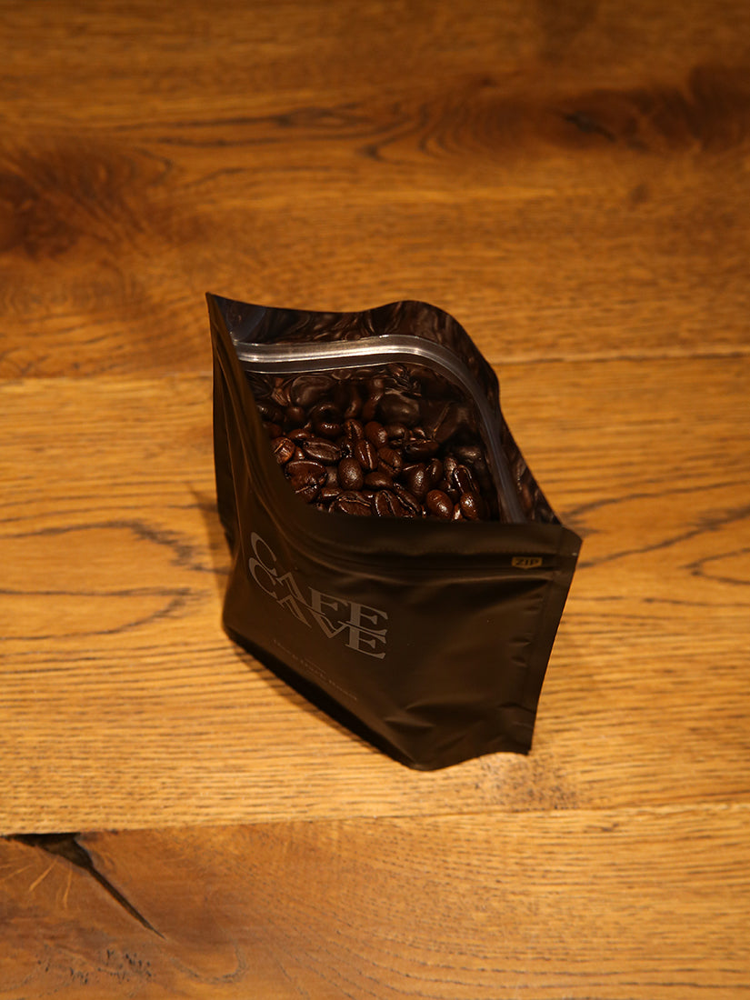 《CAFE CAVE》ROASTED BEANS / Deep Dark Roast 100g