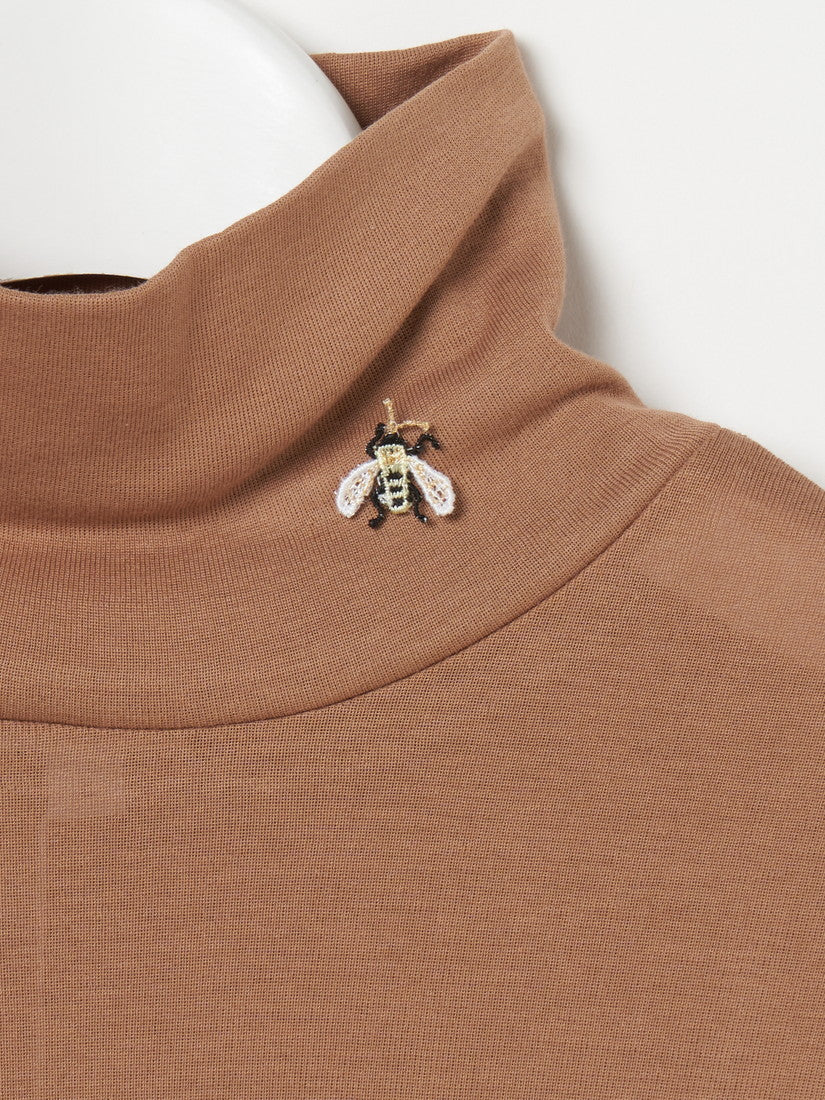 Cotton Frice High Neck T-shirts with Bee セーター