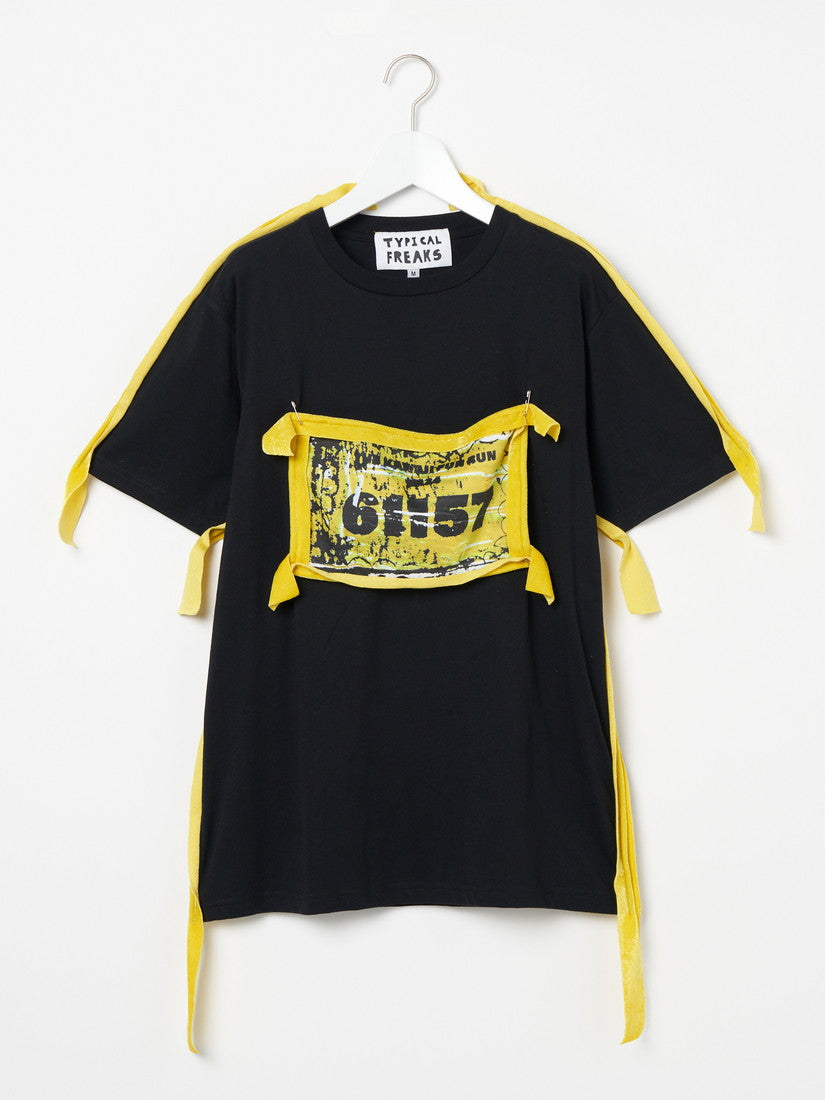 《TYPICAL FREAKS》YELLOW MARATHON Tシャツ